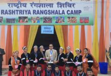 राष्ट्रीय रंगशाला शिविर, नई दिल्ली में उत्तराखण्ड की झांकी के कलाकारों को मिला द्वितीय पुरस्कार