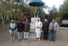 सुभाष चन्द्र बोस कि जयंती पर नगर के गणमान्य लोगों ने दी उन्हें श्रधांजलि