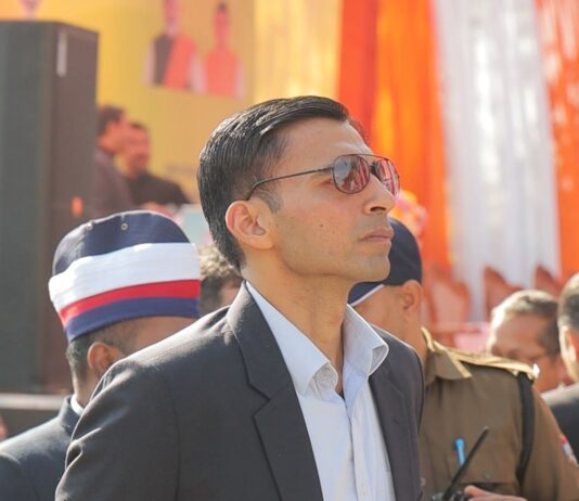 जनपद में कोई भी बालिका धन की कमी से नहीं रहेगी शिक्षा से वंचित:डीएम बंसल