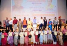 मुख्यमंत्री ने प्रदान किये 1232 नर्सिंग अधिकारियों को नियुक्ति पत्र