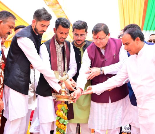 विश्वविद्यालयों के विकास के लिए राज्य सरकार पूर्ण प्रतिबद्ध: सीएम धामी