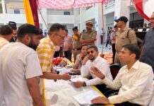 डीएम ने दूरस्थ क्षेत्र लाखामंडल में बहुउद्देशीय शिविर लगाकर सुनी जन समस्याएं