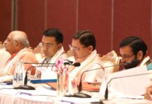 मुख्यमंत्री परिषद की बैठक में सीएम धामी ने दिया यूसीसी पर प्रस्तुतिकरण