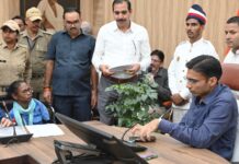 रोडवेज बस पास बावजूद दिव्यांग से किराया वसूले जाने पर प्रशासन सख्त, डीएम मांगी जांच रिपोर्ट