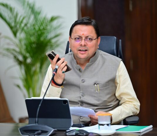 सीएम हेल्पलाइन में लंबित शिकायतों के समाधान के लिए चलाया जाएगा विशेष अभियान