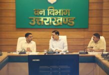 आयुक्त गढवाल ने की देहरादून शहर मार्गों पर रोड़ कटिंग कार्यों की समीक्षा