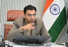 डीएम ने दोषी इंस्पेक्टर पिता का शस्त्र लाईसेंस किया निलम्बित, एसएसपी को असलहा जब्त करने के आदेश