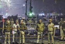 दिल्ली कार ब्लास्ट केस: रामपुर से जुड़ा बड़ा सुराग, दढ़ियाल के दो मौलवी एनआईए की हिरासत में