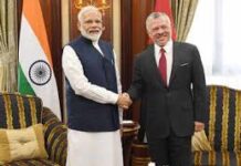 PM Modi Jordan Visit: हुसैनीया पैलेस में पीएम मोदी का भव्य स्वागत, किंग अब्दुल्ला संग द्विपक्षीय सहयोग और वैश्विक मुद्दों पर हुई अहम वार्ता