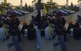 Uttarakhand: हरक सिंह रावत की टिप्पणी पर भड़का सिख समुदाय, कई शहरों से पहुंचे लोग; घर के बाहर किया शबद कीर्तन, मांगी सार्वजनिक माफी