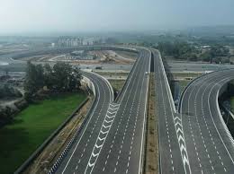 Dehradun-Delhi Expressway: एलिवेटेड रोड तैयार, लेकिन खतरा बरकरार; दो स्थानों पर भूस्खलन का जोखिम, ट्रीटमेंट अधूरा