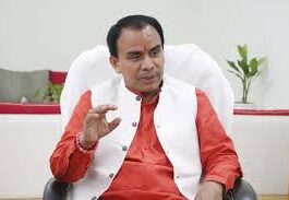 Uttarakhand: अगले सत्र से एक हजार मेधावी छात्र जाएंगे भारत दर्शन शैक्षिक भ्रमण पर, शिक्षा मंत्री धन सिंह रावत का बड़ा ऐलान