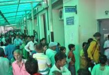 दून अस्पताल में दो गुटों की मारपीट, स्टाफ से बदसलूकी पर भड़के डॉक्टर; इमरजेंसी सेवाएं की गईं बंद