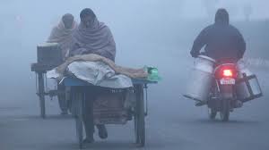 Uttarakhand Weather Update Today: आज से बढ़ेगी ठंड, पहाड़ों में बारिश-बर्फबारी के आसार, मैदानी जिलों में कोहरे का येलो अलर्ट