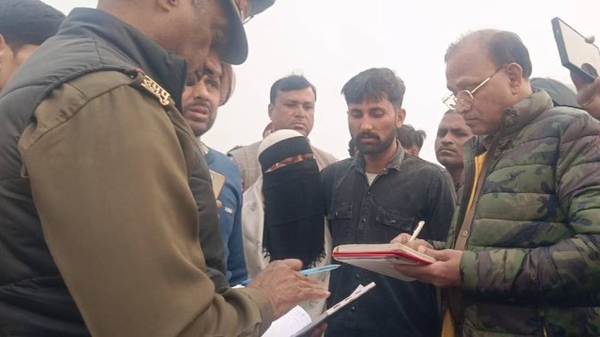 janakara-lta-palsa_bfed7db2c9d3f7bd3a4989d49fb449e5-ezgif.com-avif-to-jpg-converter