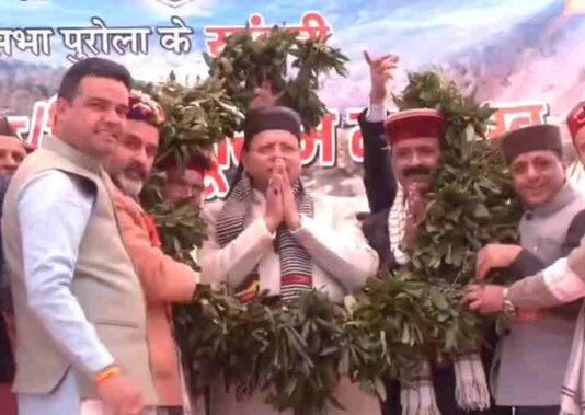 उत्तरकाशी: सीएम धामी पहुंचे केदारकांठा, शीतकालीन पर्यटन–तीर्थाटन महोत्सव में हुए शामिल, क्षेत्र को मिली नई पहचान