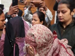 UP Crime: लिव-इन पार्टनर ने इंजीनियर प्रेमी की गला रेतकर की हत्या, पांच घंटे तक शव के साथ बैठीं मां-बेटियां