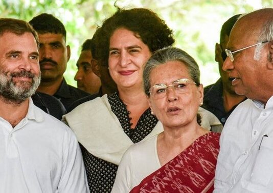 लखनऊ: राहुल गांधी, सोनिया, प्रियंका और खड़गे सहित कांग्रेस नेताओं को कोर्ट का नोटिस; आरएसएस-भारत विरोधी बयान का मामला