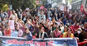 अंकिता भंडारी केस: उत्तराखंड बंद का मिला-जुला असर, सिटिंग जज की निगरानी में CBI जांच की मांग पर अड़े संगठन