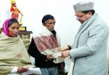 अंकिता हत्याकांड: मुख्यमंत्री धामी से मिले अंकिता के माता-पिता, न्याय दिलाने को सर्वोच्च प्राथमिकता का मिला आश्वासन