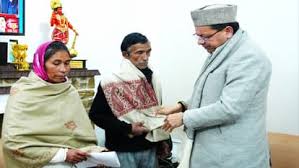 अंकिता हत्याकांड: मुख्यमंत्री धामी से मिले अंकिता के माता-पिता, न्याय दिलाने को सर्वोच्च प्राथमिकता का मिला आश्वासन