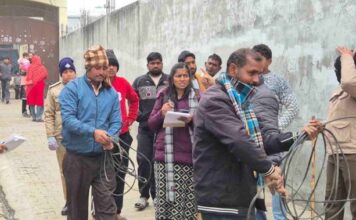 रुड़की में बिजली चोरी पर बड़ी कार्रवाई, विजिलेंस की छापेमारी में पांच गांवों से 160 मामले पकड़े