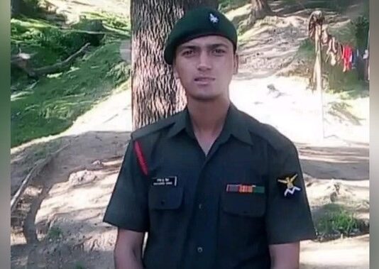 अरुणाचल प्रदेश में देश सेवा करते हुए रुद्रप्रयाग का जवान शहीद, कल सैन्य सम्मान के साथ होगी अंतिम विदाई