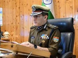 Uttarakhand Police: गणतंत्र दिवस की गरिमा पर सवाल, दो IPS अधिकारियों के आचरण की जांच आईजी मुख्यालय को सौंपी गई