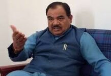 Uttarakhand Politics: टिकट पर कोई वीआईपी नहीं, राहुल गांधी का भी टिकट फाइनल नहीं—हरक सिंह रावत का बयान वायरल