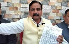 उत्तरकाशी में सीएम से मिलने से रोके जाने पर भड़के पूर्व विधायक भीम लाल आर्य, सरकार और प्रशासन पर लगाए गंभीर आरोप