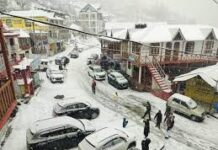 उत्तराखंड में फिर बदला मौसम: पहाड़ों पर बारिश-बर्फबारी, तापमान में गिरावट; IMD ने जारी किया अलर्ट