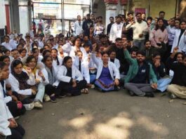 हरिद्वार: बीएएमएस द्वितीय वर्ष के छात्र ने गंगा में कूदकर की आत्महत्या, सुसाइड नोट में लिखा—“मैं असफल इंसान हूं, जिंदगी से हार गया”