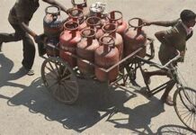 देहरादून में LPG वितरण व्यवस्था में बड़ा बदलाव, अब गोदामों से नहीं मिलेगा सिलिंडर; सिर्फ होम डिलीवरी होगी