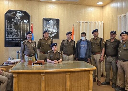 रुद्रप्रयाग डबल मर्डर केस: महिला और उसके बेटे की हत्या कर फरार आरोपी दिल्ली से गिरफ्तार