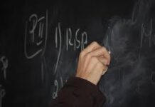 Uttarakhand News: शिक्षकों की भर्ती पर सख्ती, अब खाली पद भरने से पहले वित्त और कार्मिक विभाग की मंजूरी अनिवार्य