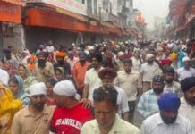 Dehradun: श्री झंडे जी मेले में उमड़ी आस्था की भीड़, नगर परिक्रमा में हजारों श्रद्धालुओं ने लिया हिस्सा