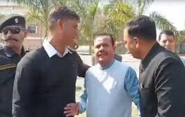 हरिद्वार में सीएम के हेलीपैड पर रोकने से भड़के दर्जाधारी मंत्री, एसपी से माफी की मांग; हंगामे का वीडियो वायरल