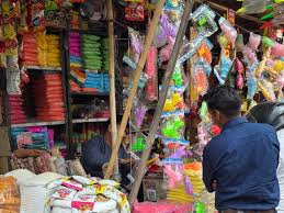 Holi 2026: केमिकल युक्त रंगों से आंख और त्वचा को खतरा, डॉक्टरों ने जारी की हेल्थ एडवाइजरी