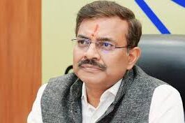 Uttarakhand: एलपीजी गैस की जमाखोरी पर सख्ती, प्रदेशभर में छापेमारी और स्टॉक जांच अभियान के निर्देश