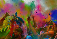 Holi 2026: रंगों के उत्सव से जगमगाया विश्व, 40 से अधिक देशों में दिखा होली जैसा उल्लास