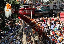 देहरादून में आस्था का सैलाब: ऐतिहासिक श्री झंडे जी का आरोहण आज, लाखों श्रद्धालुओं की मौजूदगी में गूंजेंगे गुरु के जयकारे