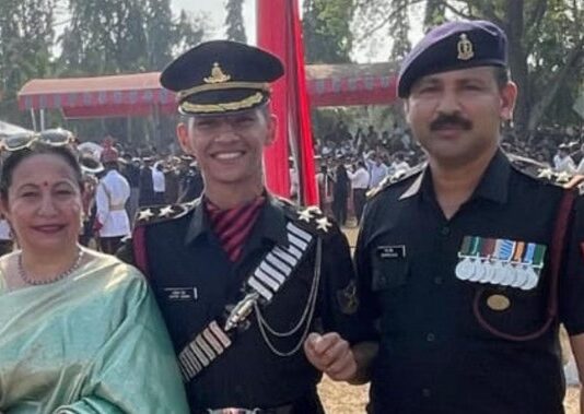 Uttarakhand: टनकपुर का बेटा बना सेना में लेफ्टिनेंट, कार्तिक सिंह ज्याला के कंधों पर सजे सितारे