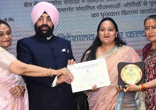 अंतर्राष्ट्रीय महिला दिवस: राजभवन में ‘मेरी पहचान-2026’ कार्यक्रम आयोजित, राज्यपाल और मंत्री रेखा आर्या ने उत्कृष्ट महिलाओं को किया सम्मानित