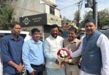 चंदन नगर कब्रिस्तान में वृक्षारोपण कार्यक्रम सम्पन्न, शादाब शम्स ने दिया पर्यावरण संरक्षण का संदेश