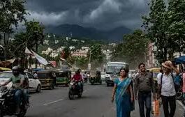 उत्तराखंड मौसम अपडेट: बारिश, आंधी और ओलावृष्टि का अलर्ट; पहाड़ों में बर्फबारी के आसार, गर्मी से मिलेगी राहत