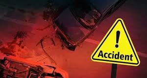 अल्मोड़ा में बड़ा सड़क हादसा टला: सल्ट क्षेत्र में अनियंत्रित होकर पलटी कार, दो महिलाएं घायल, हायर सेंटर रेफर