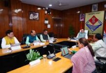 उत्तराखंड कैबिनेट के बड़े फैसले: 18 प्रस्तावों पर मुहर, मधुमक्खी पालन नीति को मंजूरी