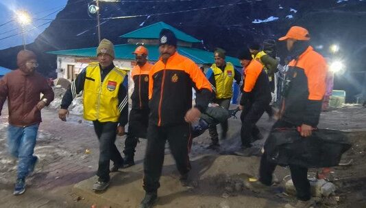 केदारनाथ में दो तीर्थयात्रियों की बिगड़ी तबीयत, एसडीआरएफ की तत्परता से बची जान