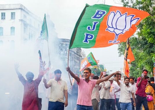 UCC का असर: उत्तराखंड से असम-बंगाल तक पहुंची समान नागरिक संहिता की गूंज, भाजपा ने चुनावी संकल्प पत्रों में किया वादा