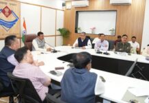 उत्तराखंड में मानसून को लेकर हाई अलर्ट, मुख्य सचिव के सख्त निर्देश; बारिश से पहले सड़कों को करें गड्ढामुक्त